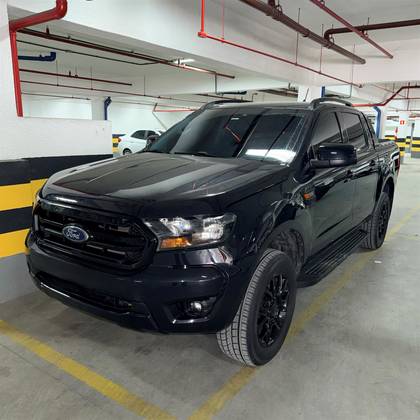 FORD RANGER 2.2 BLACK 4X2 CD 16V DIESEL 4P AUTOMÁTICO